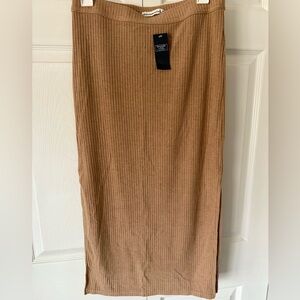 Abercrombie & Fitch Tan Pencil Skirt